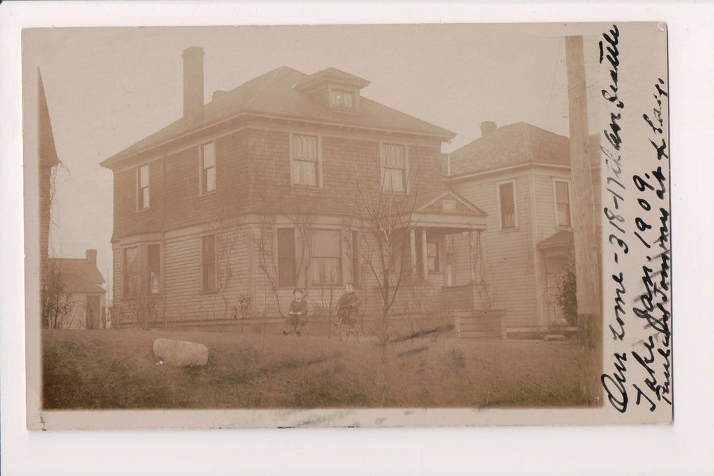 WA, Seattle - 318 17th Ave House - sm kid on old tricycle - RPPC - BP0043