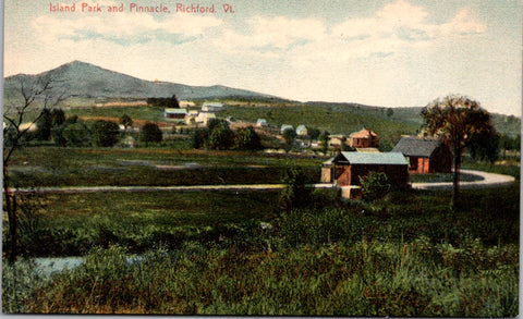 VT, Richford - Island Park and Pinnacle including buildings postcard - C17282