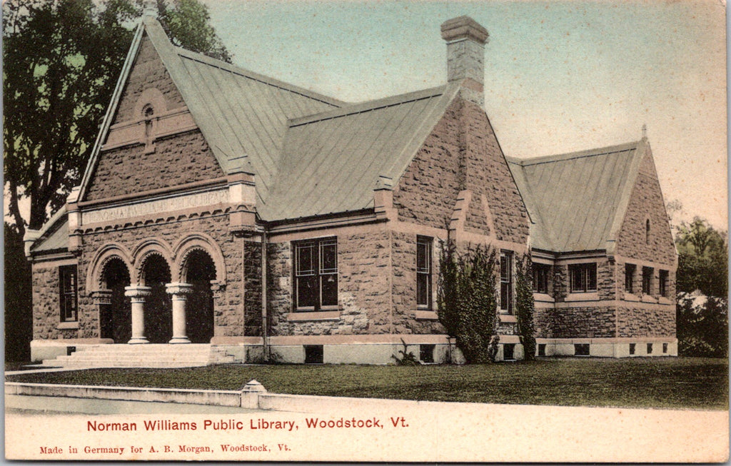 VT, WOODSTOCK - Norman Williams library - postcard made for A B Morgan - C17283