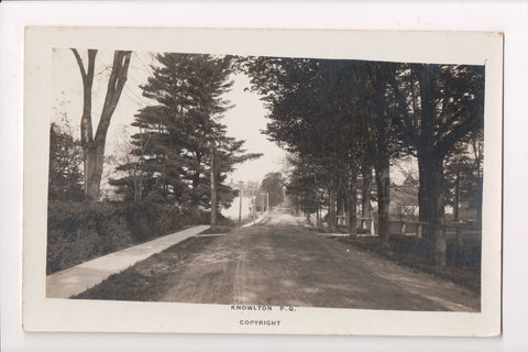 Canada - KNOWLTON, QC - Street scene (original SOLD) A06002