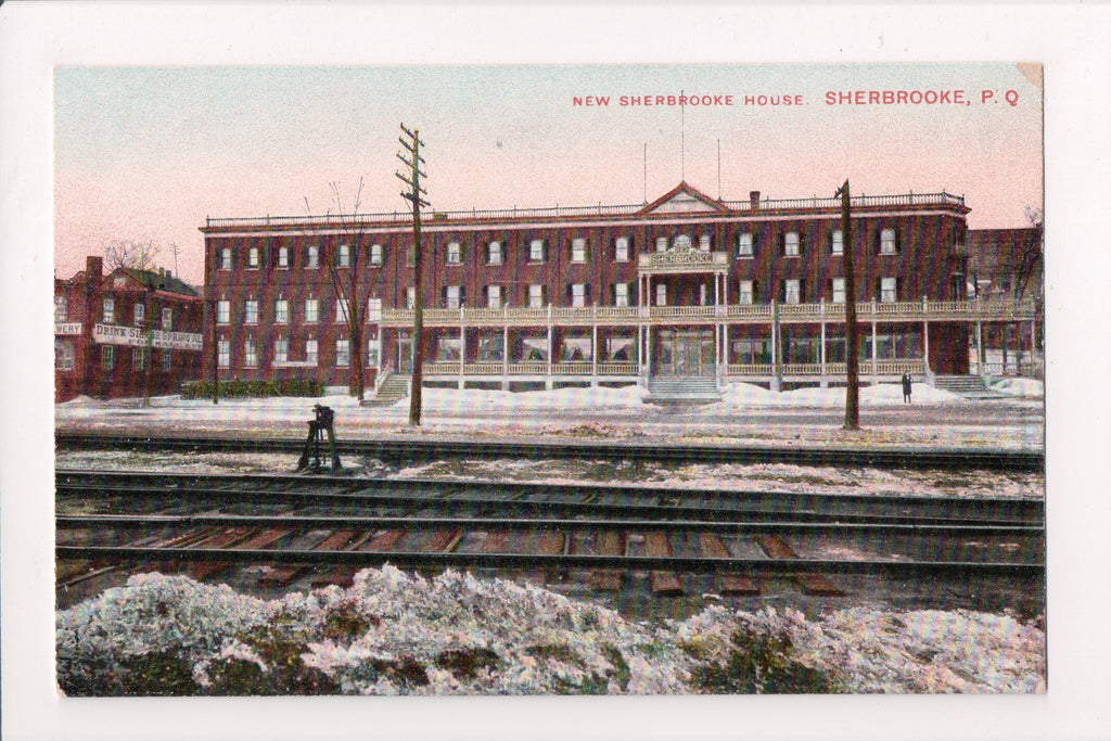 Canada - SHERBROOKE, QC - Sherbrooke House (New) - Charlton postcard - D05045