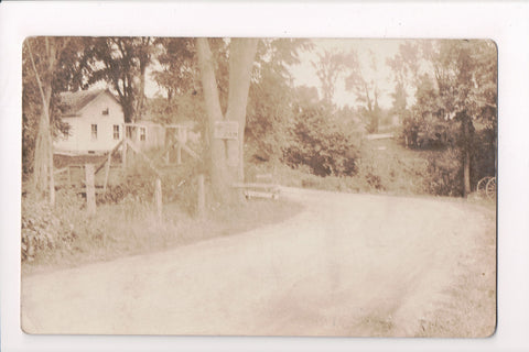 Canada - ASBESTOS, QUE - residence, sign on tree - RPPC - w01802