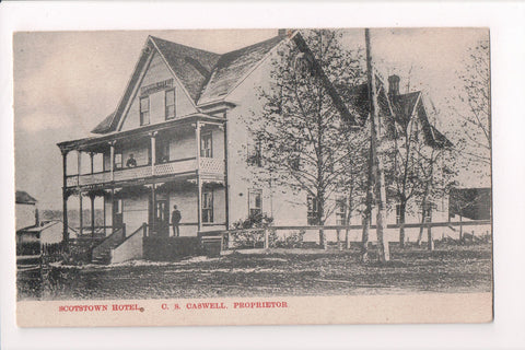 Canada - SCOTSTOWN, QC - Scotstown Hotel, C S Caswell prop (original SOLD) D05028