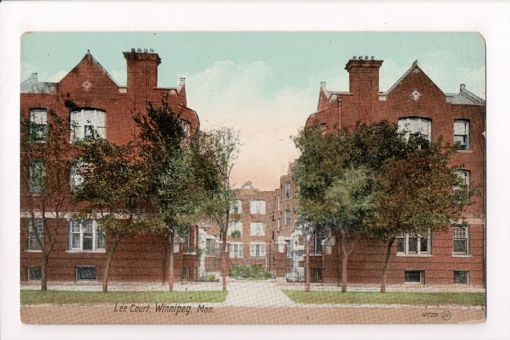 Canada - WINNIPEG, MB - Lee Court postcard - R00576