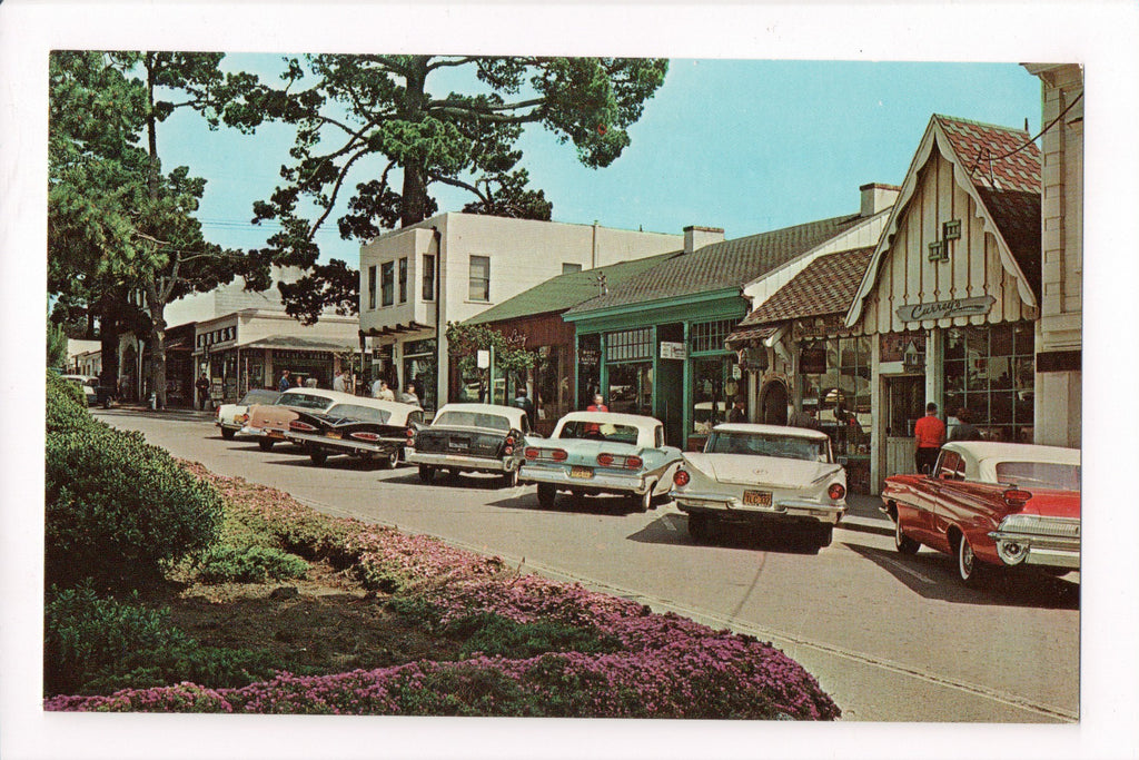 CA, CARMEL by the SEA - Ocean Avenue - Shops, old Cars - A06730