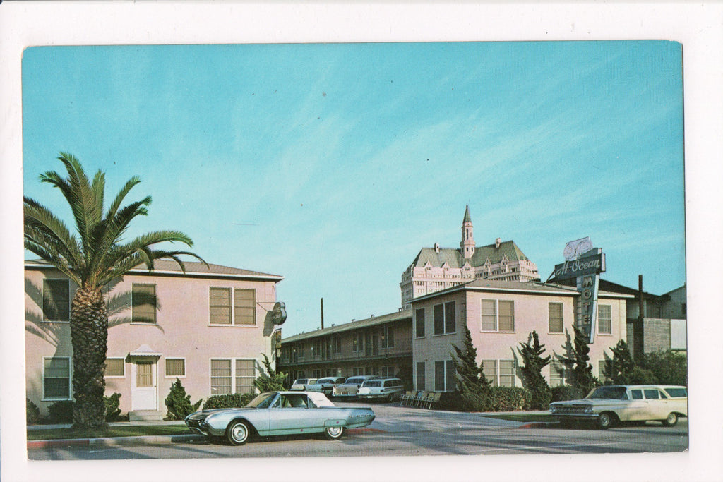 CA, LONG BEACH - At-Ocean Motel, 50 Atlantic Ave postcard - C08489