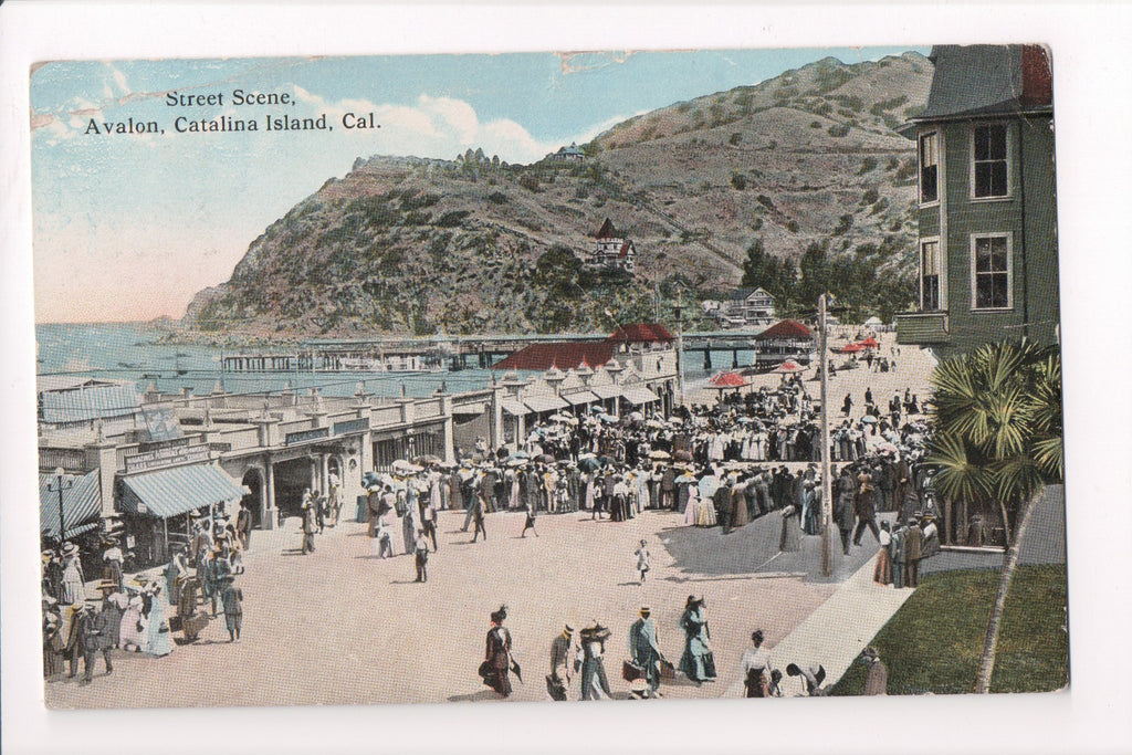 CA, Catalina Island - Street Scene Avalon postcard - 500670