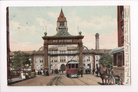 CO, DENVER - Welcome Arch and Union Depot postcard - E10377