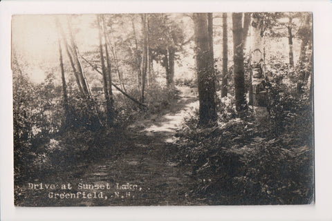 NH, GREENFIELD - Sunset Lake Drive - RPPC postcard - CP0368