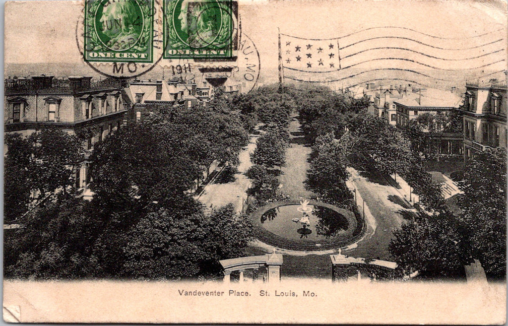 MO, St Louis - Vandeventer Place, houses along side - 1911 pc - cp0546