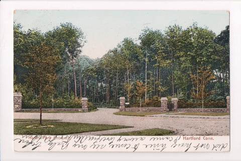 CT, HARTFORD - Keney Park, Kaney Park entrance - K03112