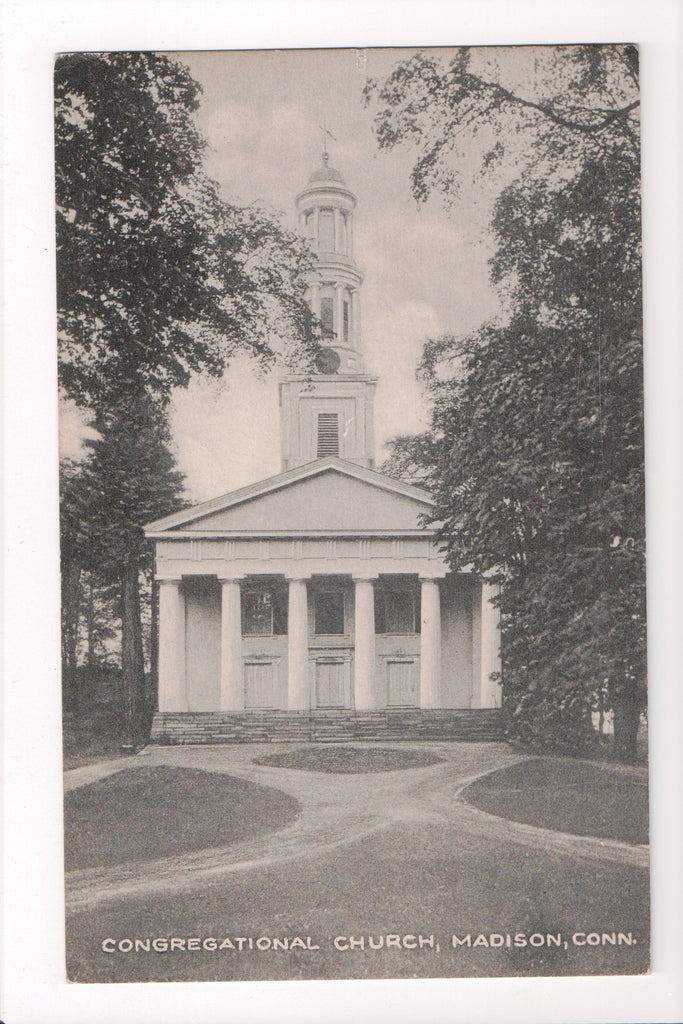 CT, MADISON - Congregational Church postcard from 1942 - w03396