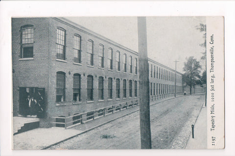 CT, THOMPSONVILLE - Tapestry Mills (1,000 feet long) postcard - E04031
