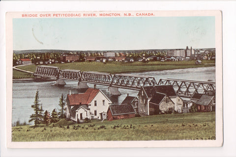 Canada - MONCTON, NB - Bridge over Petitcodiac River closeup - w00133