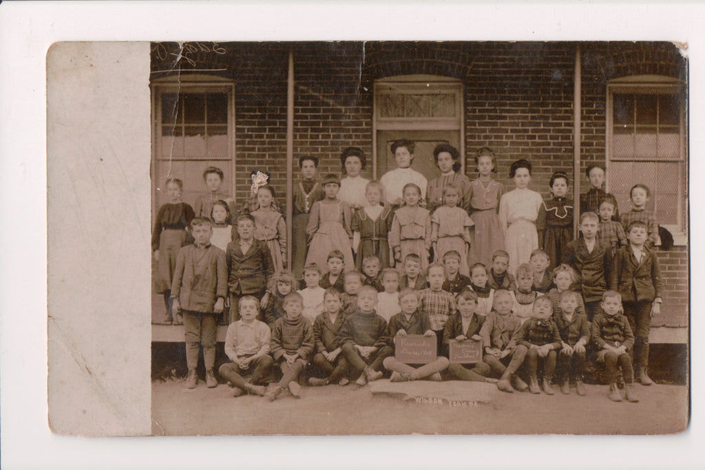 PA, Wilson - Rearichs 1908 class pix - N Greasey, Teacher RPPC - D06130