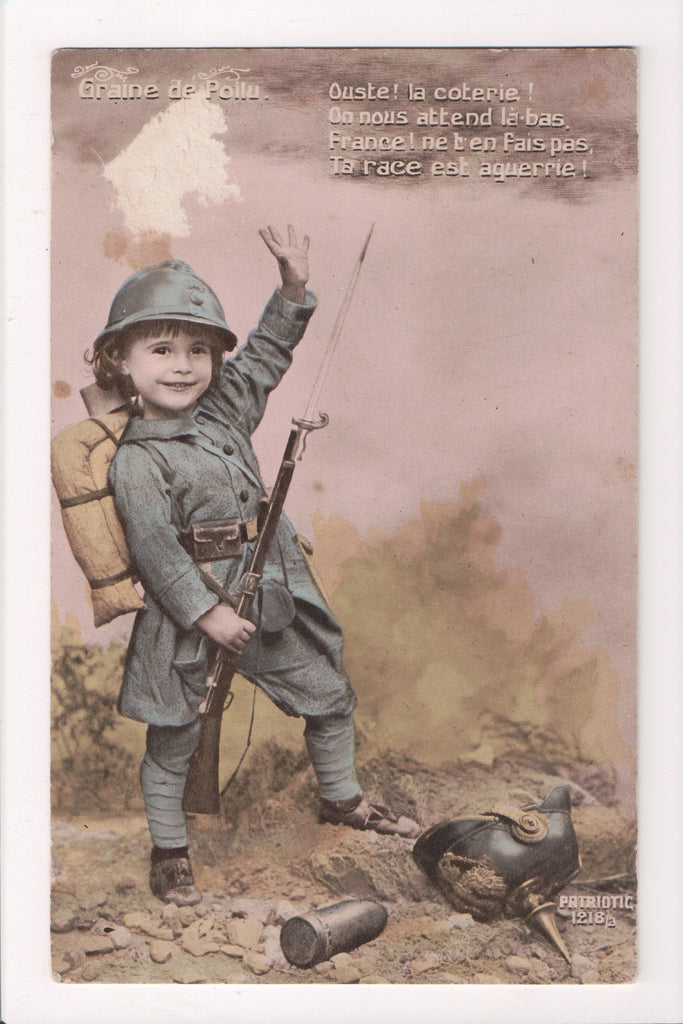 Misc - Military - kid in soldiers uniform, gun with bayonet - D06161