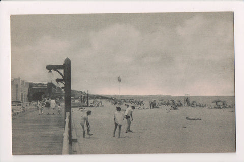 NY, HUNTINGTON TOWNSHIP - Long Island - Crabmeadow Beach - DG0097