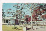 SC, Myrtle Beach - CORAL SANDS Hotel Court - @1952 postcard - E05045