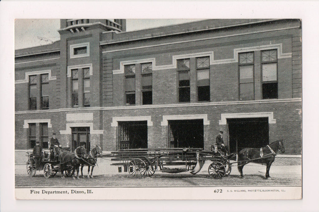 IL, DIXON - Fire Department men and wagons postcard - FF0002