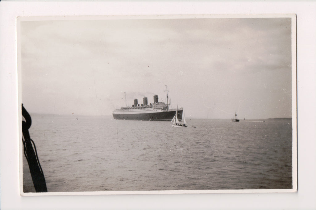 Ship Postcard - QUEEN MARY (CARD SOLD, only digital copy avail) FF0036