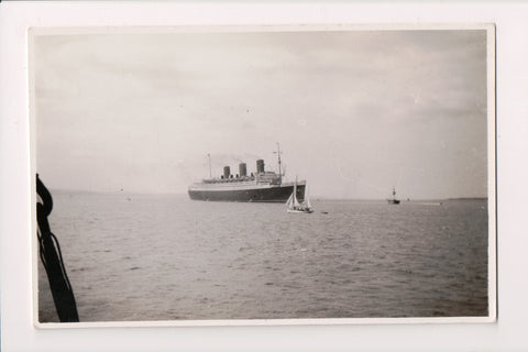 Ship Postcard - QUEEN MARY (original SOLD) FF0036