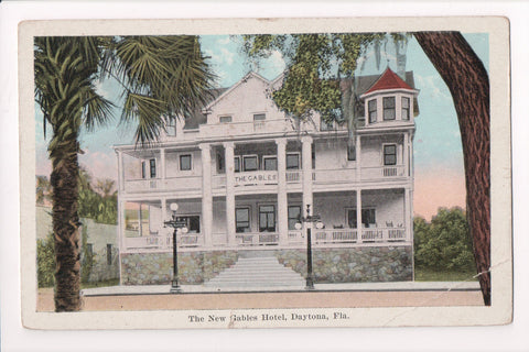 FL, Daytona - New Gables Hotel close up - @1936 postcard - w01660
