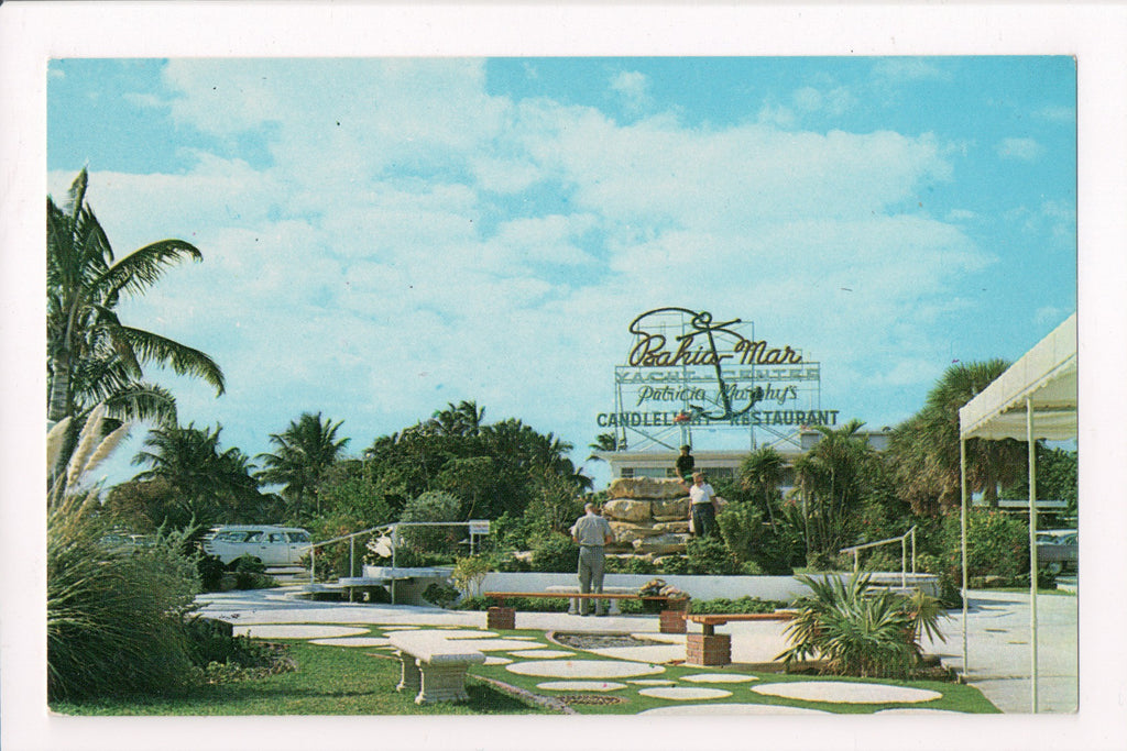 FL, Fort Lauderdale - Bahia Mar, Patricia Murphys Restaurant postcard - w03948