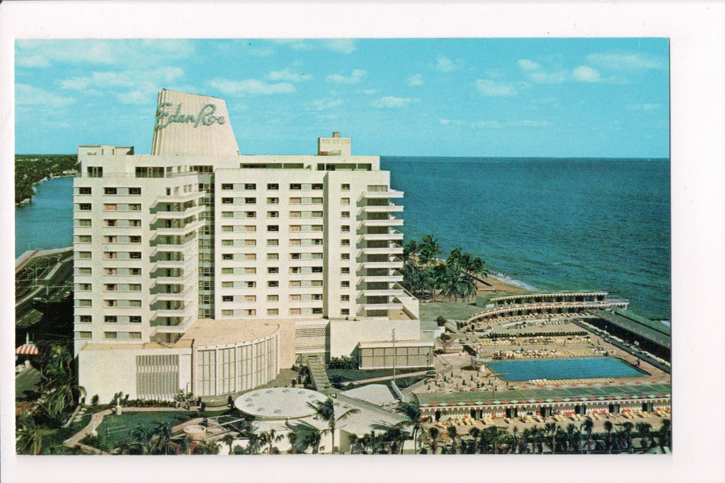 FL, MIAMI BEACH - Edan Roc Hotel, Cabana and Yacht Club on 47th - w03657