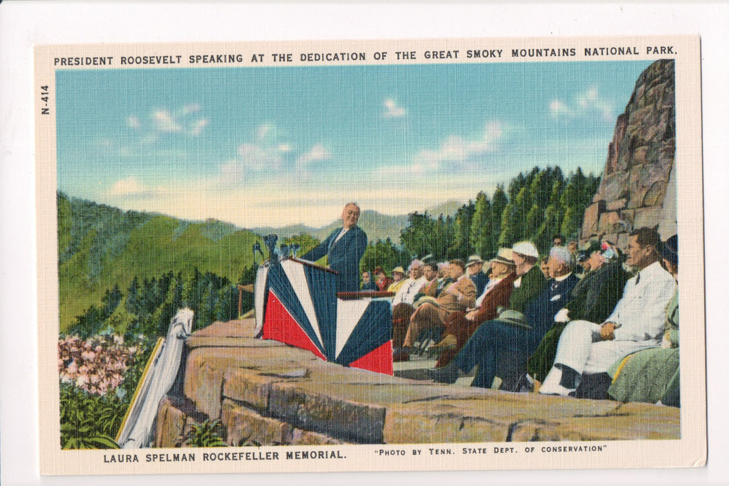 Famous People - Roosevelt, President - Laura Rockefeller memorial - C17412