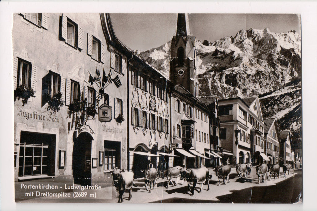 Foreign Postcard - LUDWIGSTRASSE, Germany - @1960 Partenkirchen RPPC - T00205