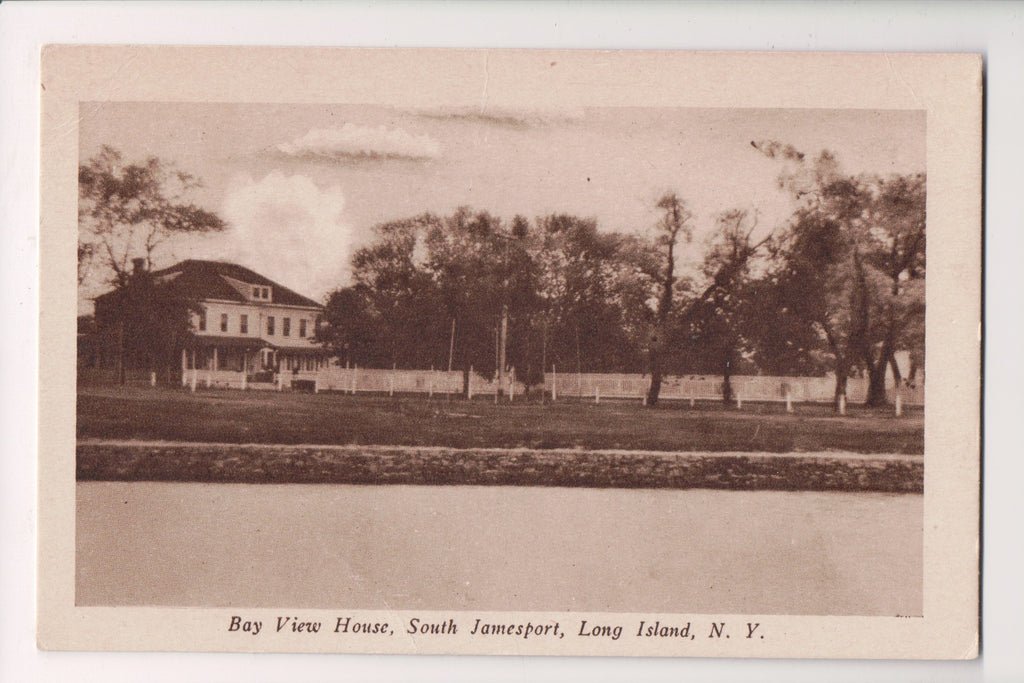 NY, South Jamesport Long Island - Bay View House postcard - G18103