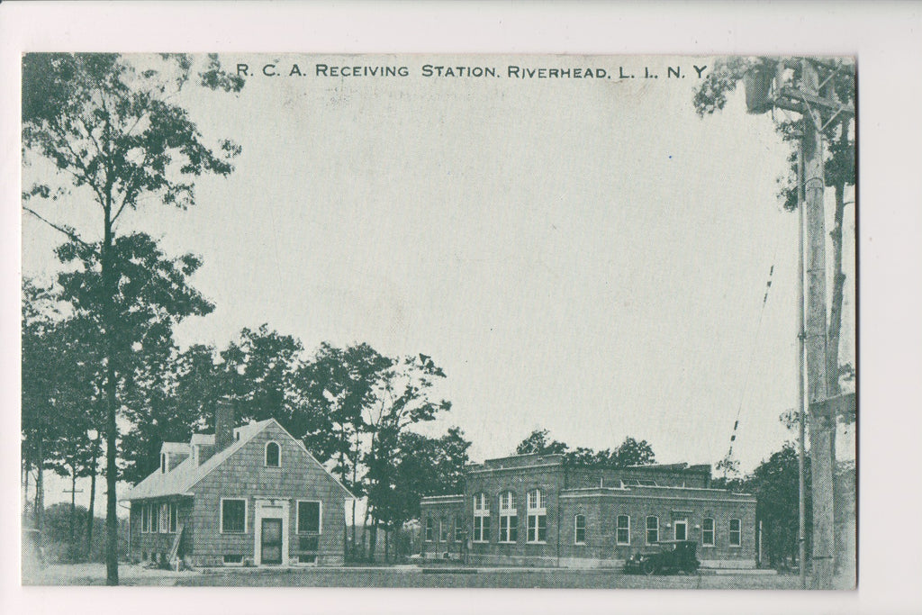 NY, Riverhead Long Island - RCA Receiving Station postcard - G18105