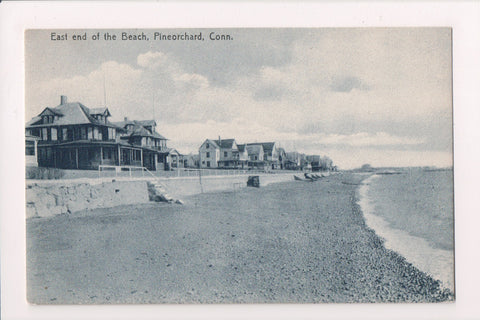CT, PINEORCHARD - Beach scene including houses - H03224