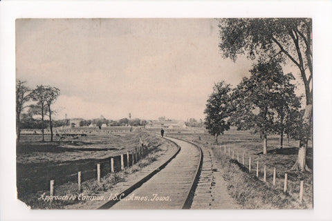 IA, Ames - ISC approach to Campus, railroad tracks (ONLY Digital Copy Avail) - w00694