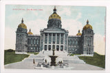 IA, Des Moines - State Capitol, fountain, people - w00851