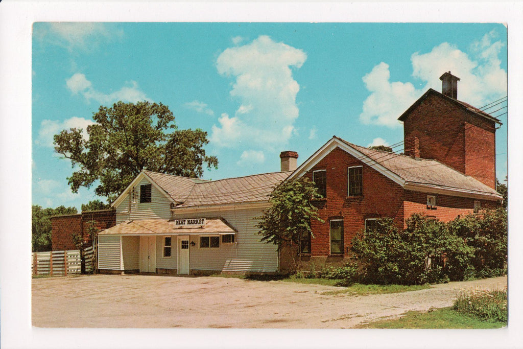 IA, Homestead - Amana Colonies Meat Market - B08221