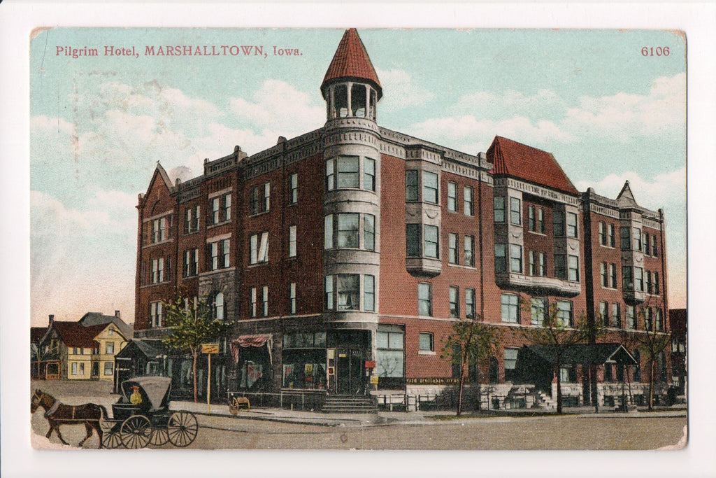 IA, Marshalltown - Pilgrim Hotel closeup - 500044