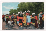IA, Pella - Parade at Tulip Time, Dutch clothing, sheep - B08222