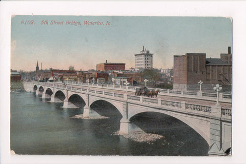 IA, Waterloo - 5th Street Bridge - vintage postcard - M-0014