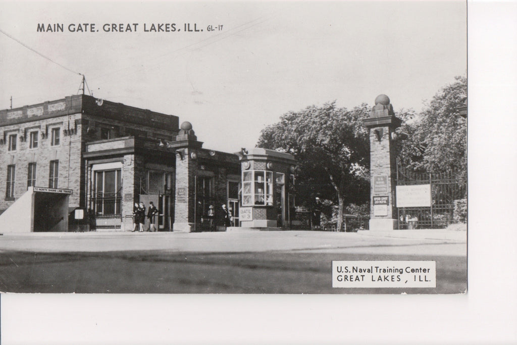 IL, Great Lakes - US Naval Training Center Main Gate RPPC - F09078