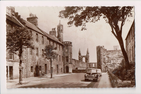 Foreign postcard - St Andrews (Old), England - Street Scene RPPC - J06150
