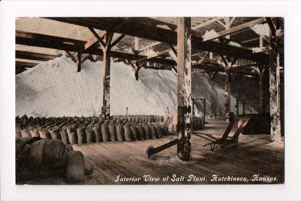 KS, Hutchinson - Salt Plant interior view postcard - B08226