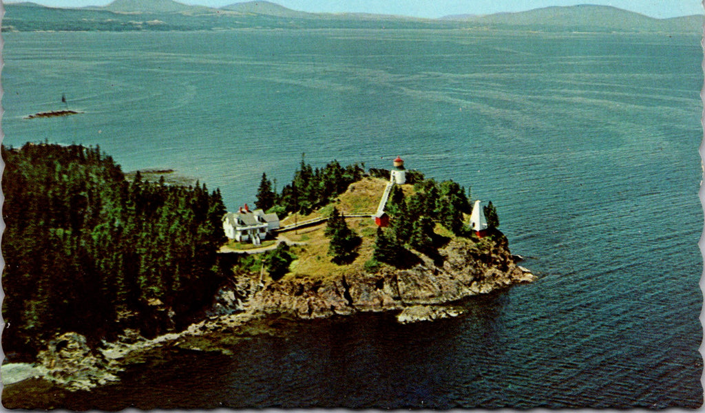 ME, Owls Head - Lighthouse, Light House postcard - M-0025