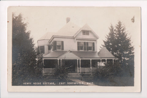 MA, EAST NORTHFIELD - Henry Moore Cottage, @1925 RPPC postcard - G06011