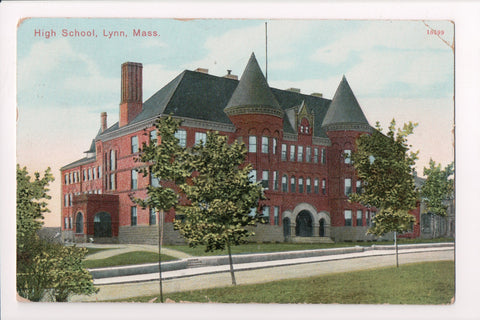 MA, Lynn - High School - @1913 postcard - cr0040