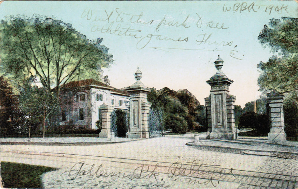MD, BALTIMORE - Patterson Park entrance - B08193
