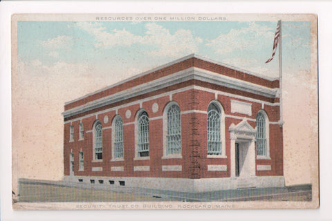 ME, Rockland - Security Trust Co closeup - Bank postcard - F09036
