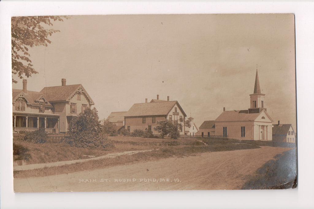 ME, ROUND POND - Main St, Church, school, house - @1926 RPPC - A06904