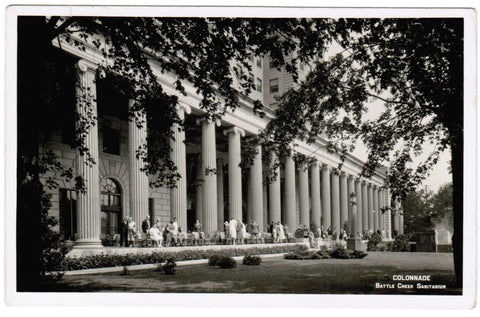 MI, Battle Creek - Sanitarium Colonnade, people on porch RPPC - C08519