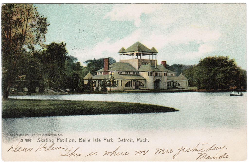 MI, Detroit - Skating Pavilion Belle Isle Park postcard - K04086